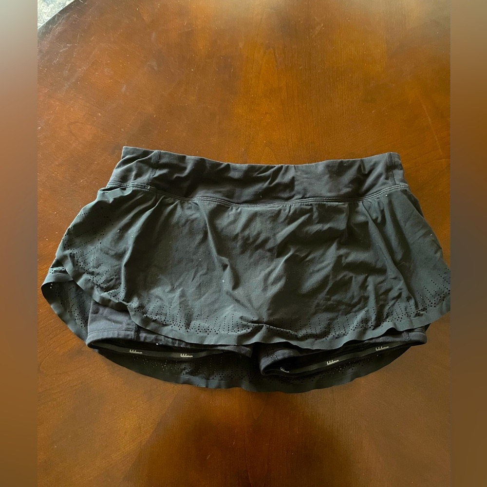 Lululemon running skort with side pockets